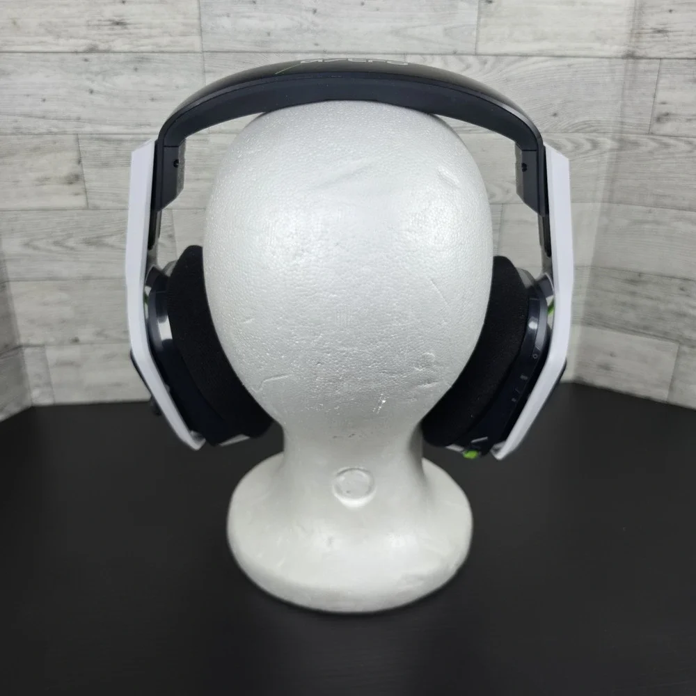 ASTRO Gaming A20 Gen 2 Wireless Gaming Headset Xbox Series X S White Green
